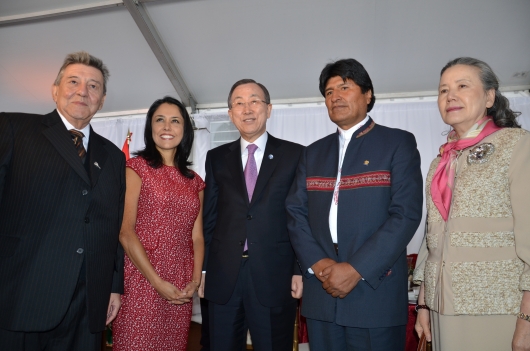 La Primera Dama del Perú, Nadine Heredia, y el presidente de Bolivia, Evo Morales, participaron en la inauguración oficial del Año Internacional de la Quinua.